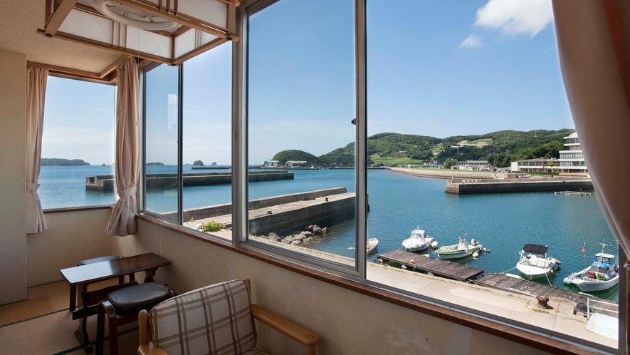 旅館海老館の海が見える部屋