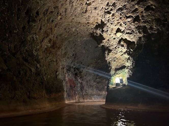湯楽亭（上天草市）の洞窟風呂