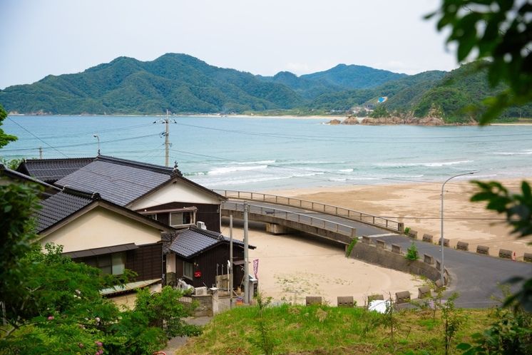 昭和民宿龍神荘（岩美町）外観