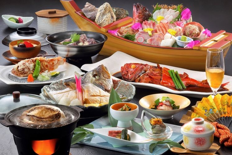 【千葉県】こみなと漁師料理 海の庭(鴨川市)の鮑、金目鯛、舟盛り