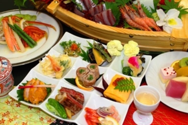 三朝温泉 清流荘の会席料理