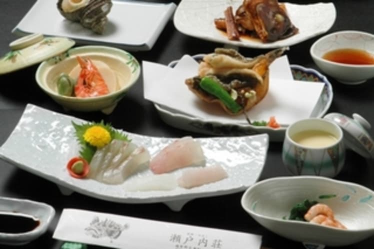 瀬戸内荘の地魚会席